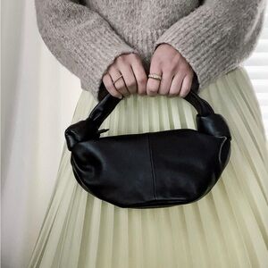 Bottega Veneta Double Knot